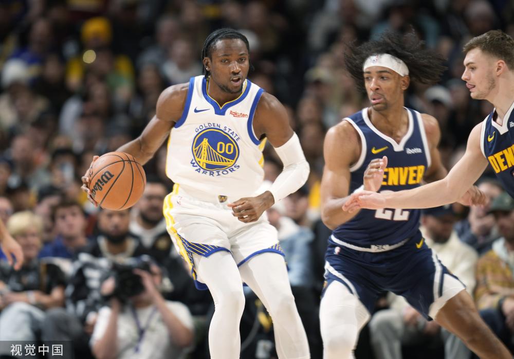 的目标很明 的目标很明