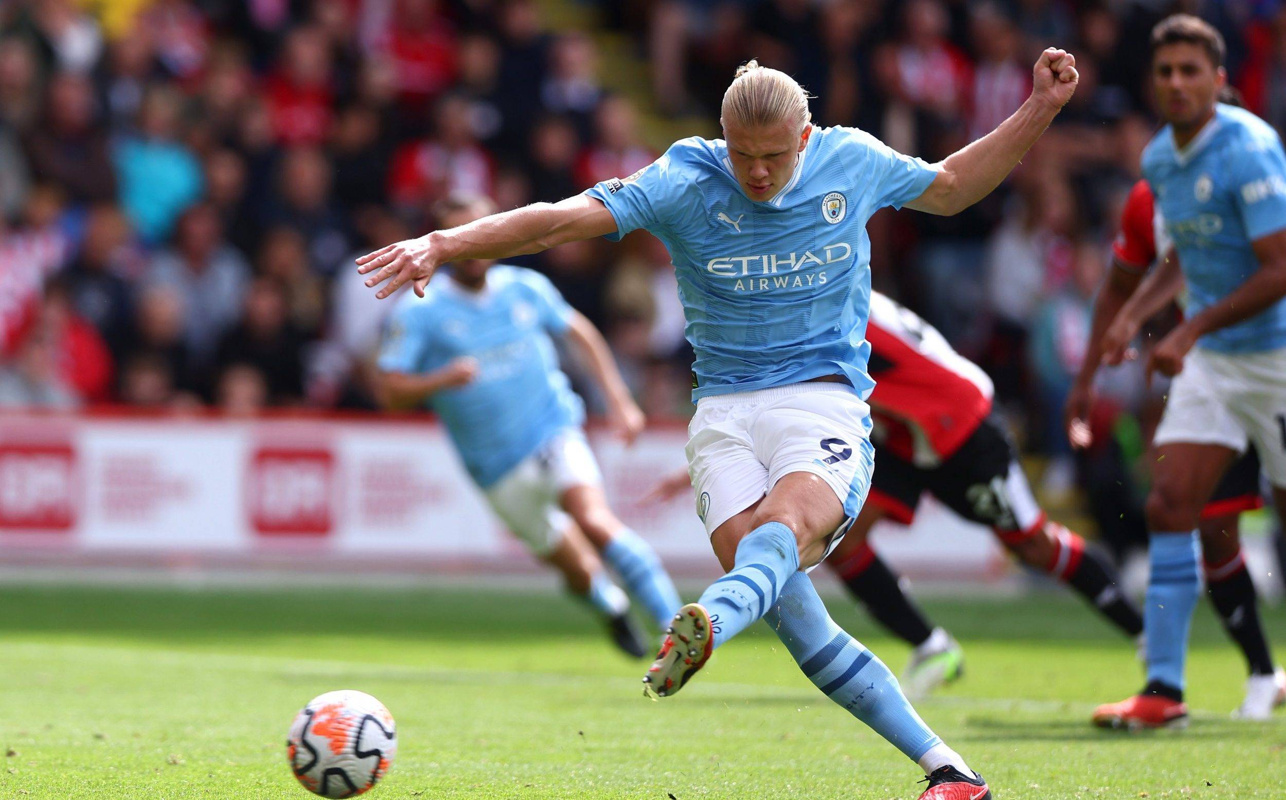 区内被犯规 区内被犯规